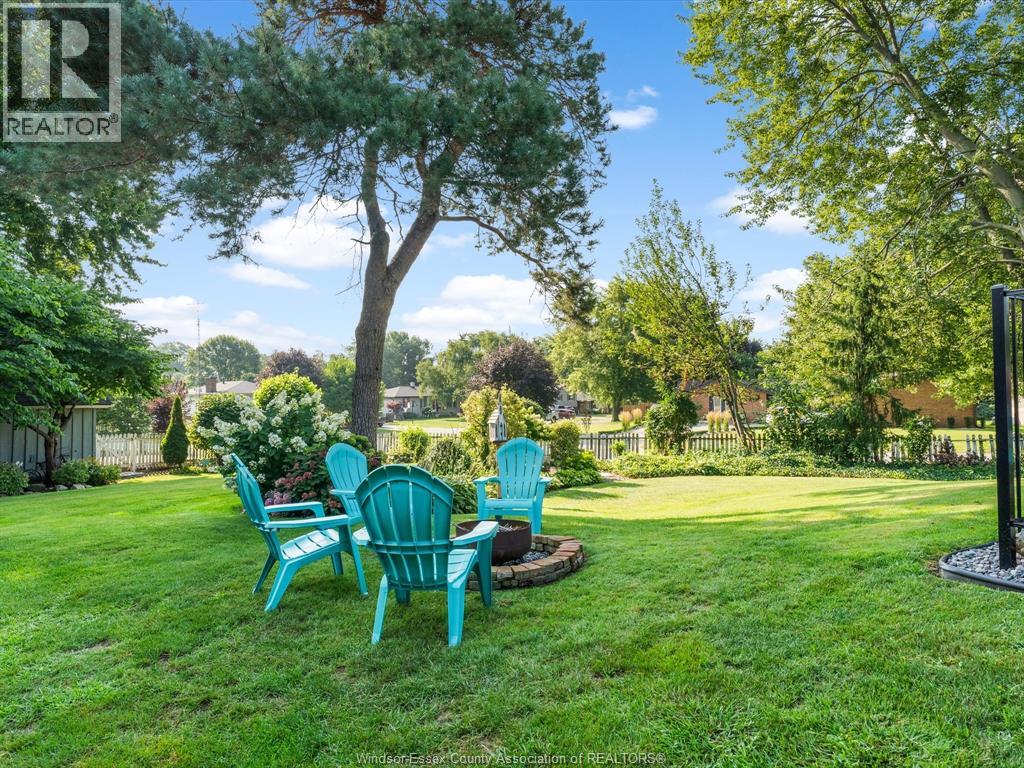 Photo 42 of 1203 Seacliff Drive East, Kingsville ON