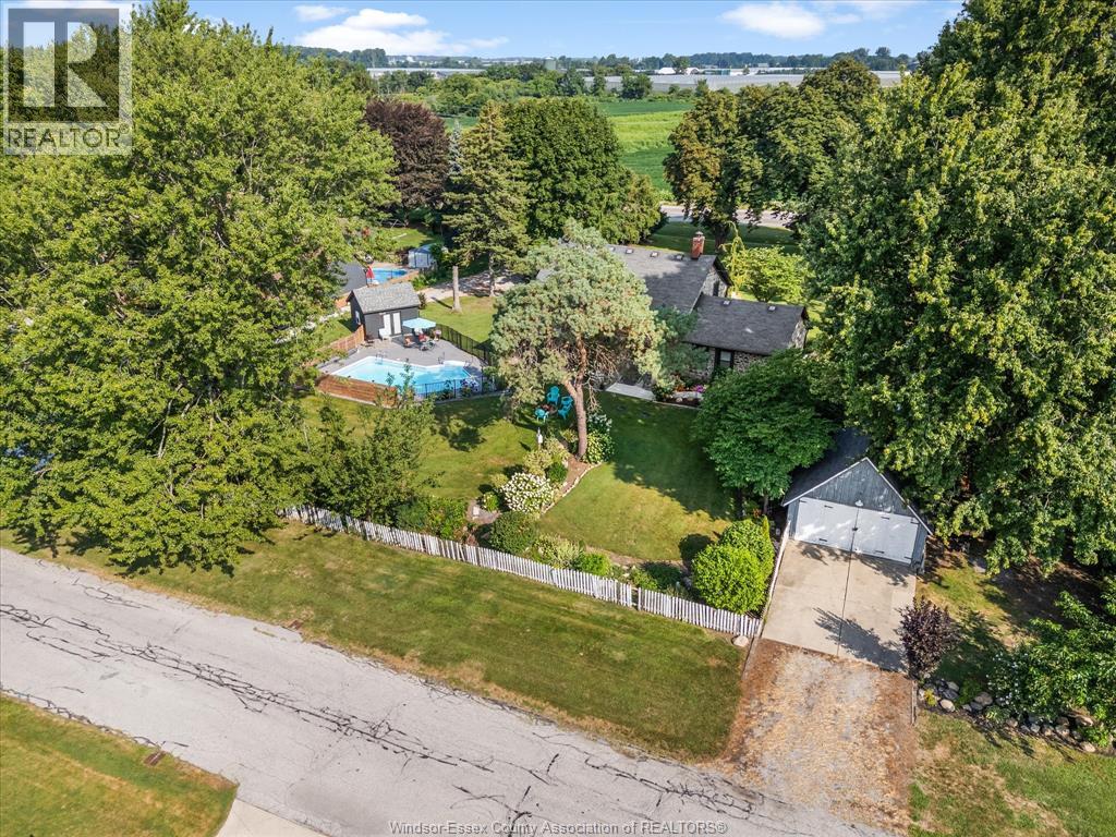 Photo 47 of 1203 Seacliff Drive East, Kingsville ON