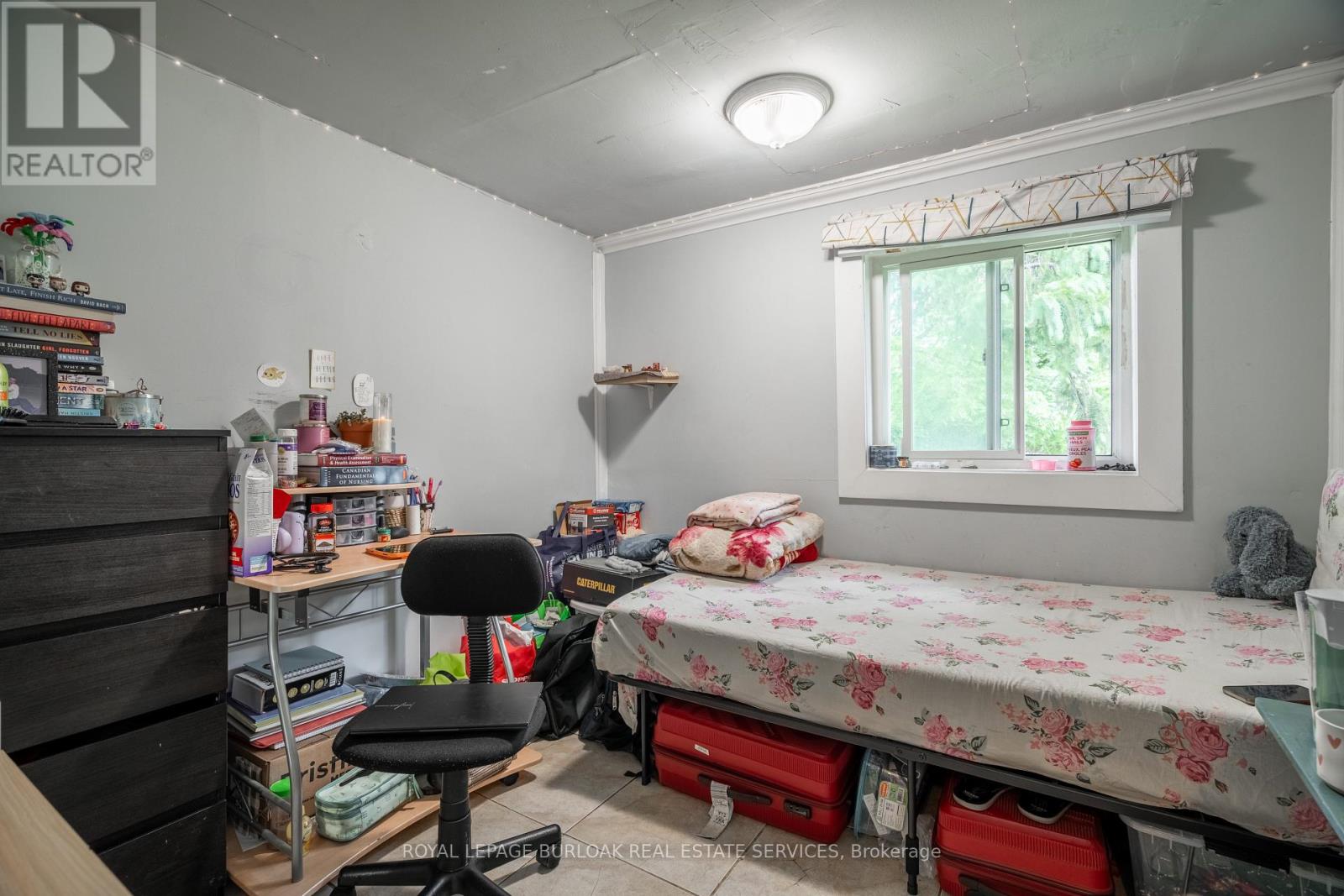 Photo 4 of 241 West 5th Street, Hamilton ON