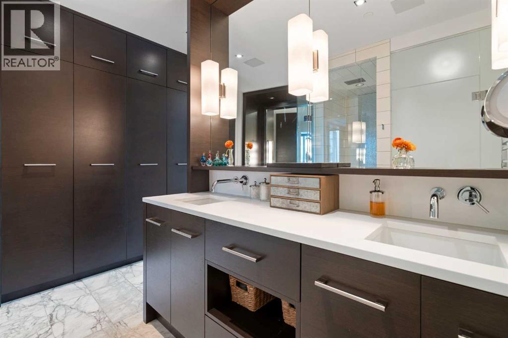 310, 135 26 Avenue SW, Calgary, Alberta