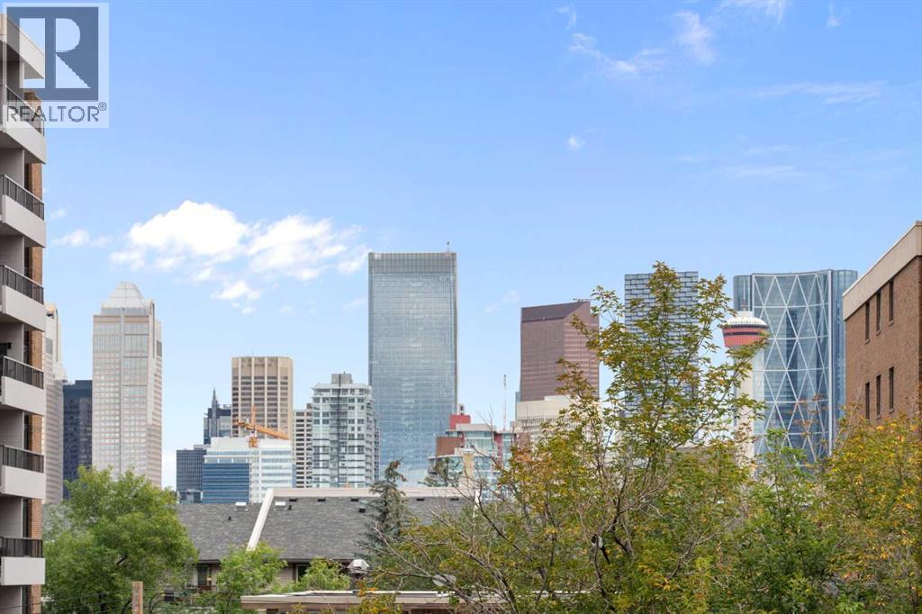Single Family House for Sale in    Avenue SW Mission Calgary 