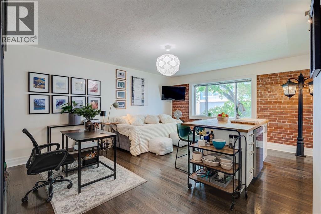 Photo 2 of 26 330 19 Avenue Sw, Calgary AB
