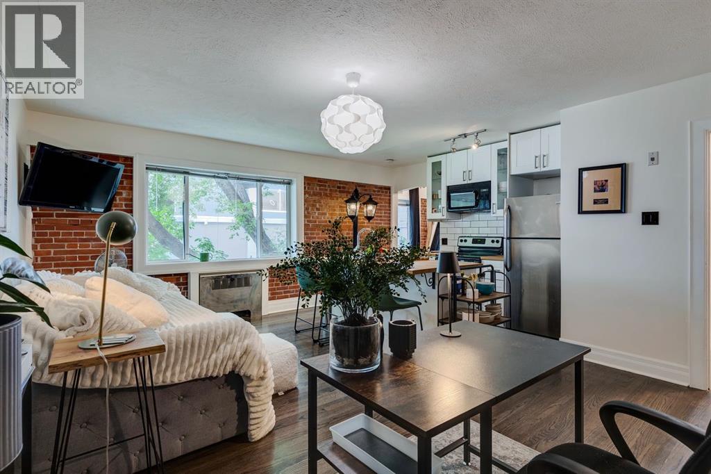 Photo 10 of 26 330 19 Avenue Sw, Calgary AB