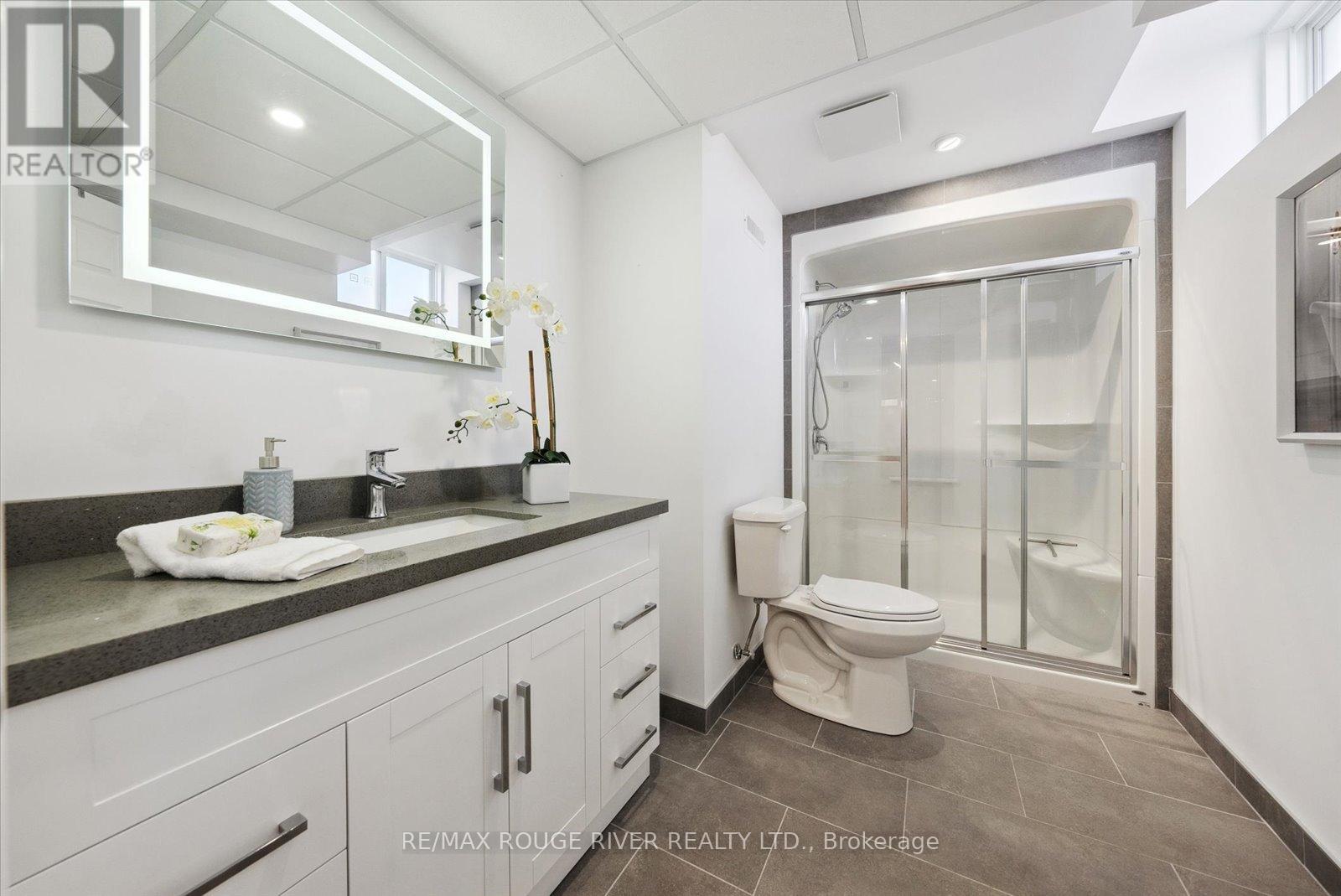 Photo 16 of 38 Charles Tilley Crescent, Clarington ON