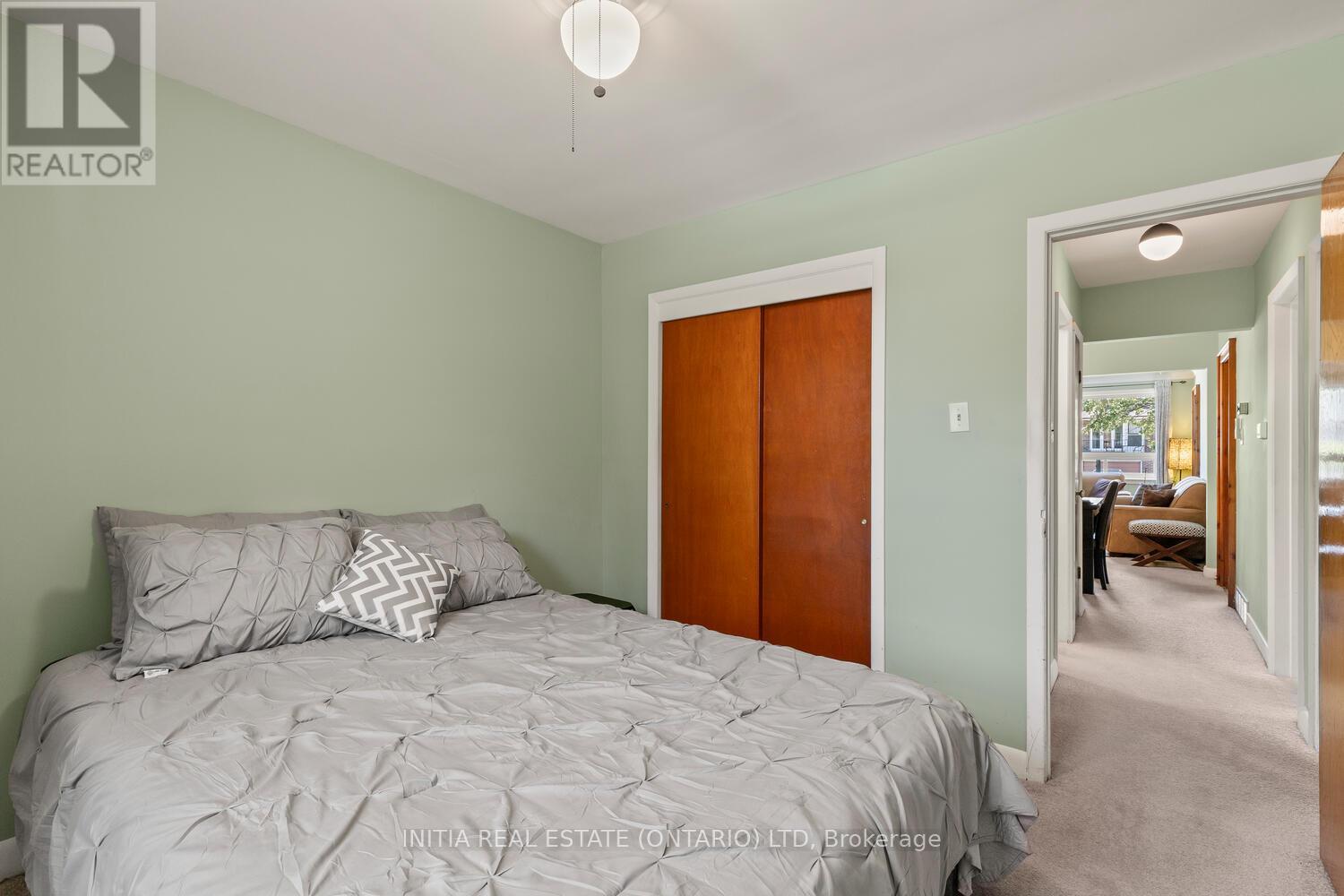 Photo 24 of 38 North Edgely Avenue, Toronto ON