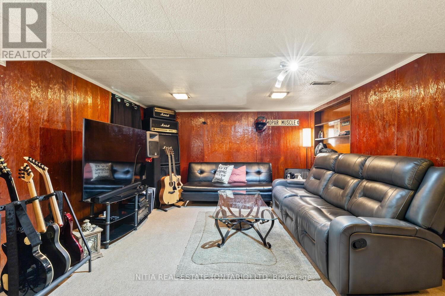Photo 30 of 38 North Edgely Avenue, Toronto ON