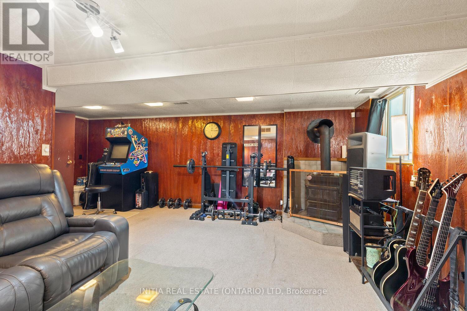 Photo 21 of 38 North Edgely Avenue, Toronto ON