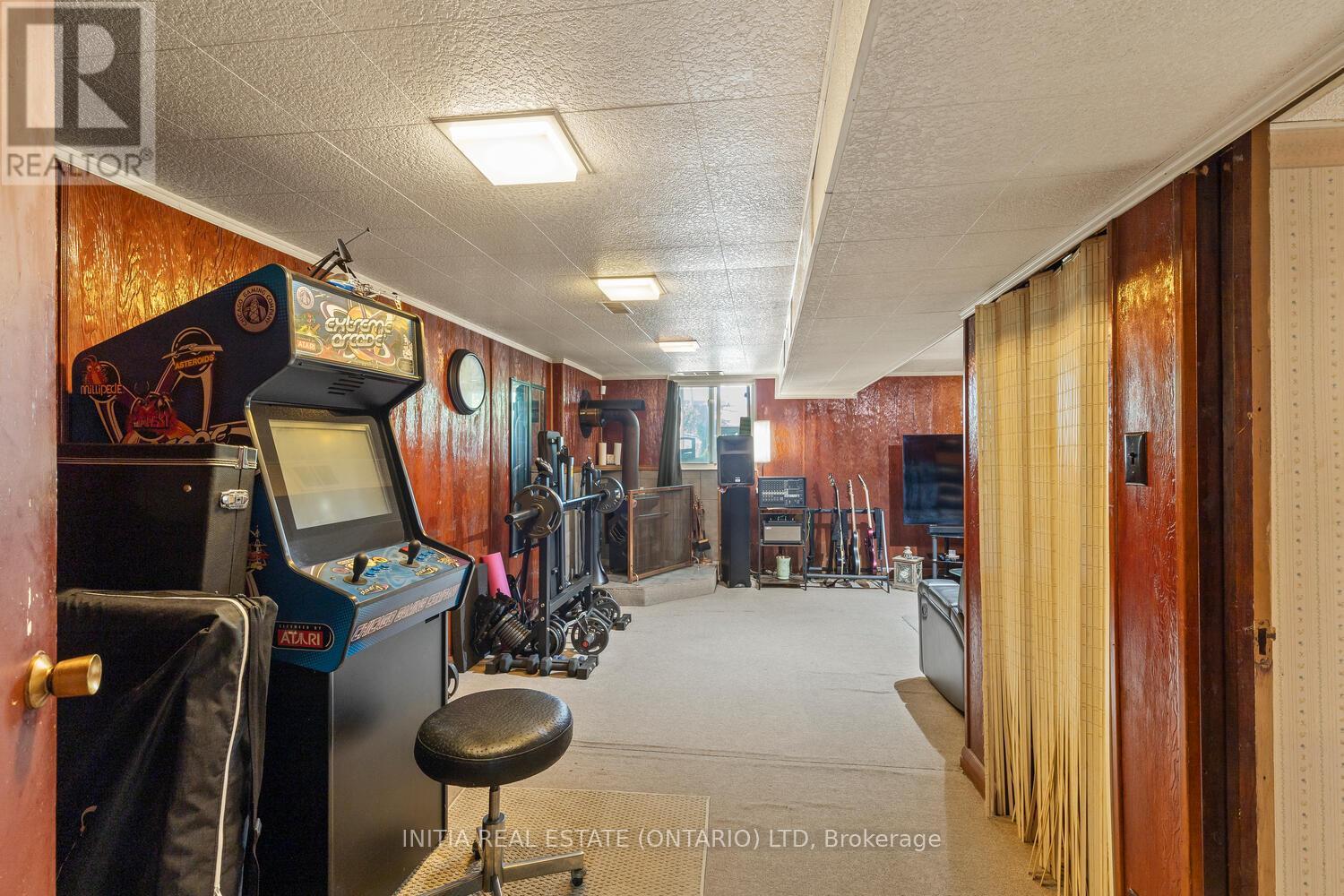 Photo 32 of 38 North Edgely Avenue, Toronto ON