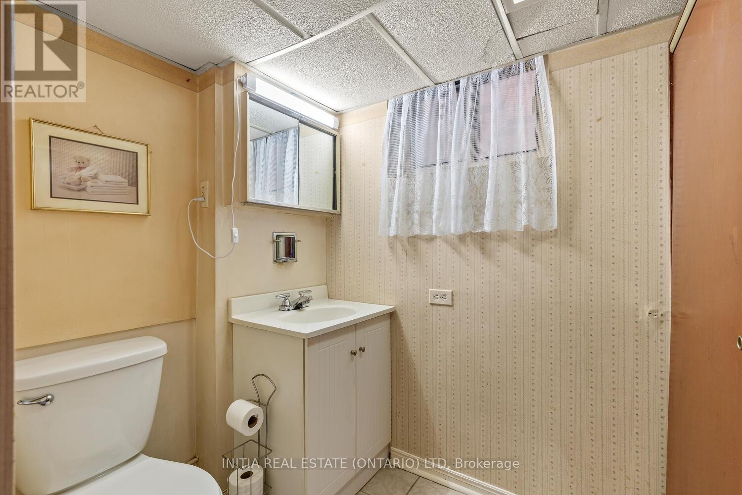 Photo 38 of 38 North Edgely Avenue, Toronto ON