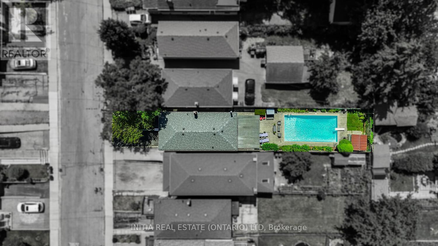Photo 10 of 38 North Edgely Avenue, Toronto ON