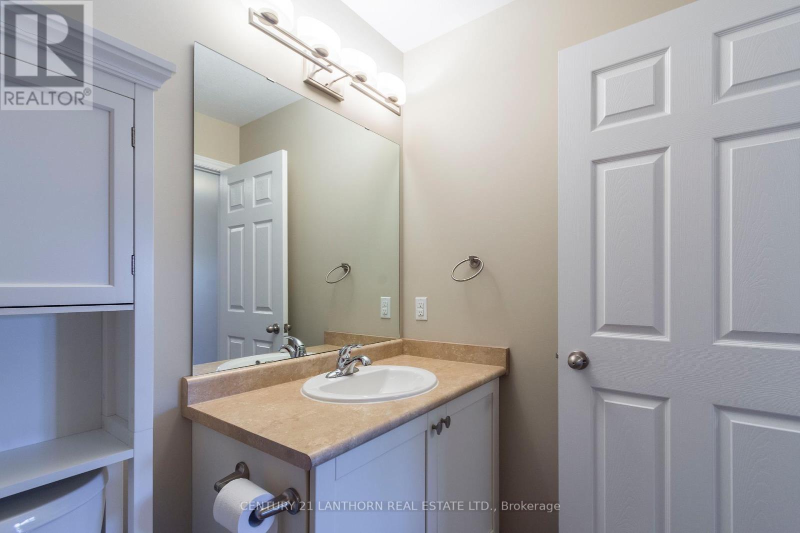 Photo 4 of 36 Tessa Boulevard, Belleville ON