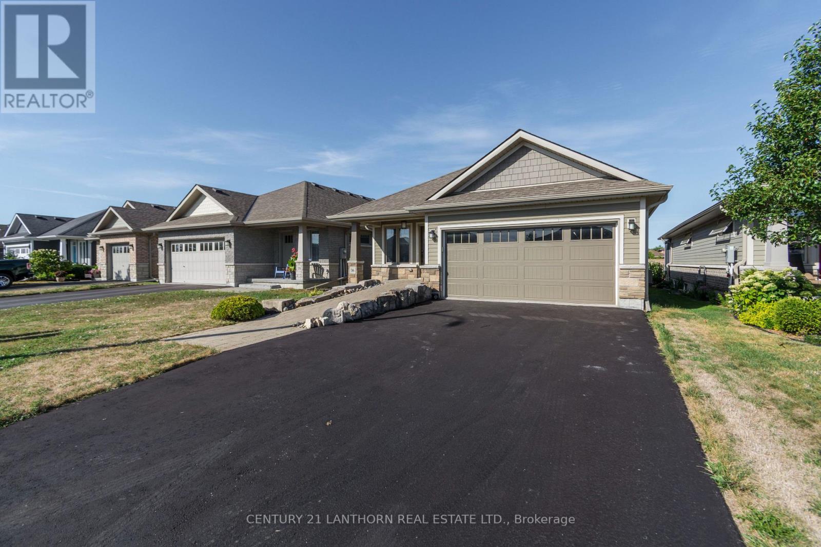 Photo 6 of 36 Tessa Boulevard, Belleville ON