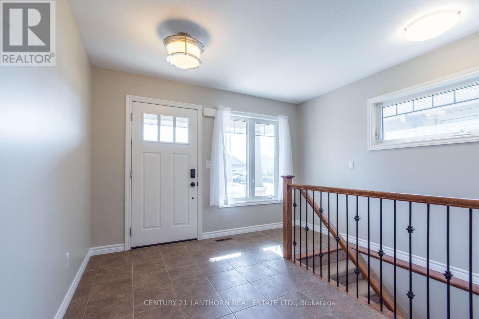 Photo 15 of 36 Tessa Boulevard, Belleville ON