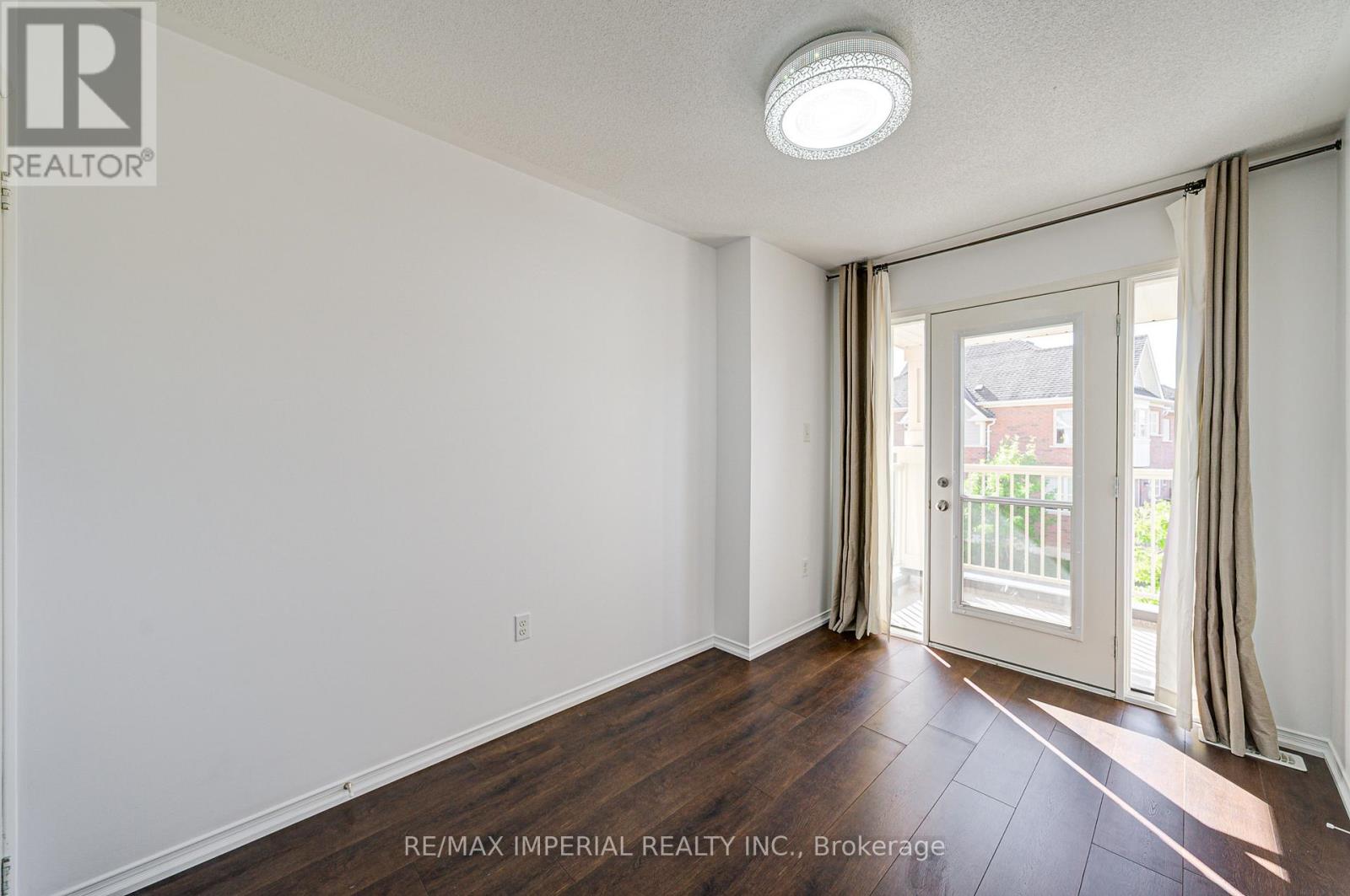Photo 15 of 63 All Points Drive, Whitchurchstouffville ON