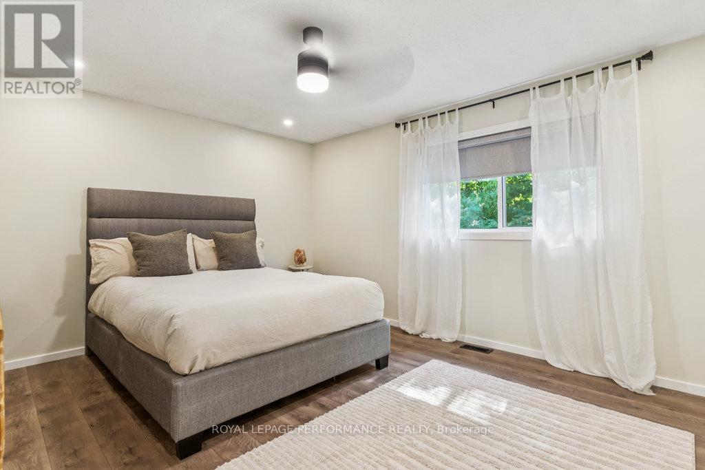 Photo 27 of 68 1732 Shamandura Lane, Ottawa ON