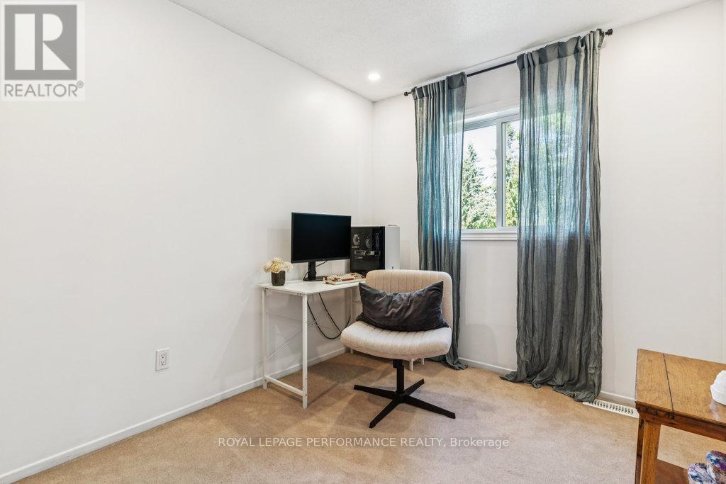 Photo 35 of 68 1732 Shamandura Lane, Ottawa ON