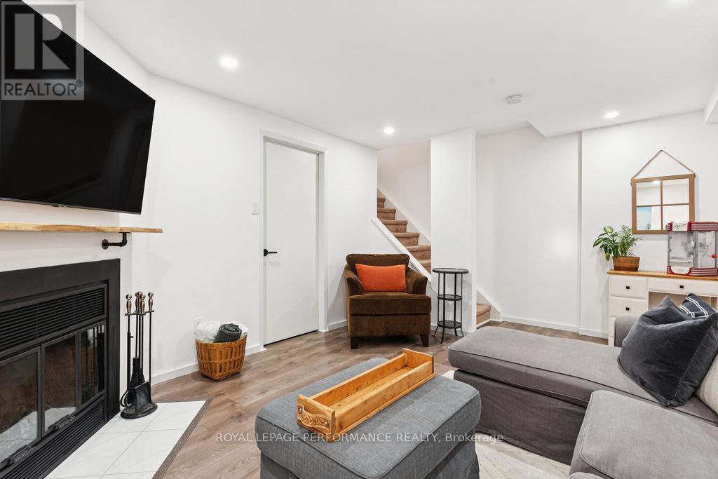 Photo 39 of 68 1732 Shamandura Lane, Ottawa ON