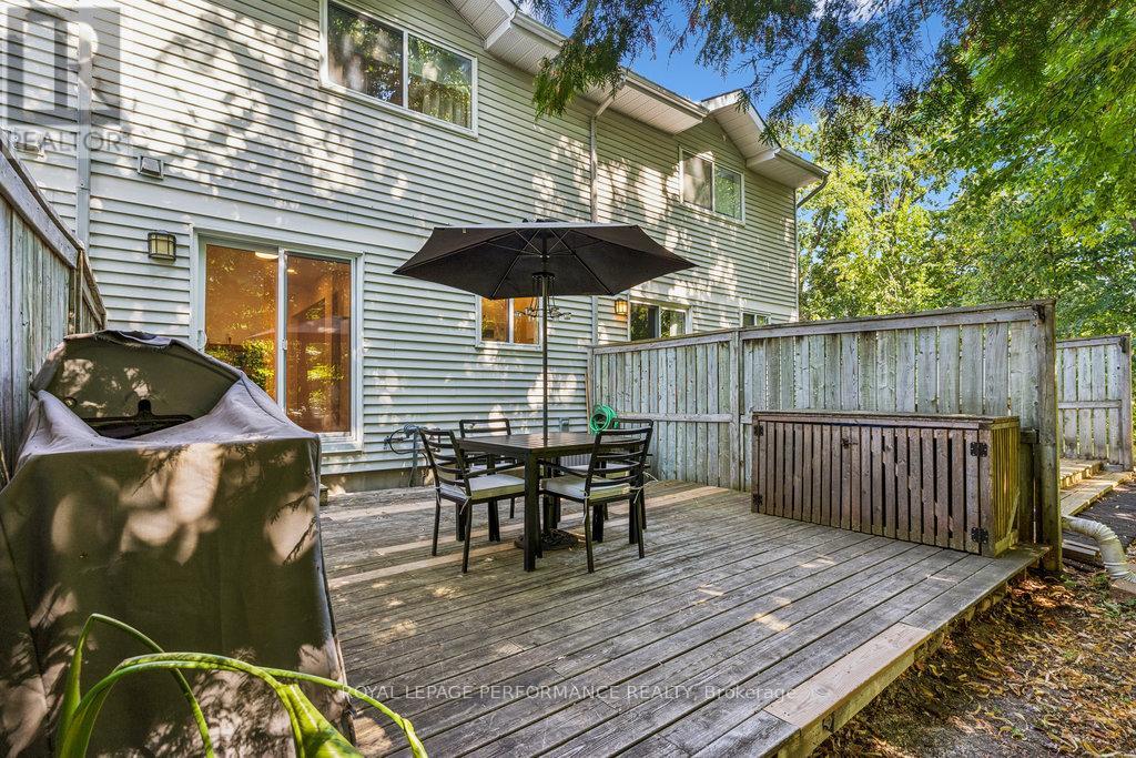 Photo 41 of 68 1732 Shamandura Lane, Ottawa ON
