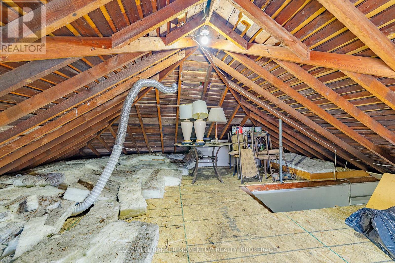 Photo 13 of 4759 Epworth Circle, Niagara Falls ON