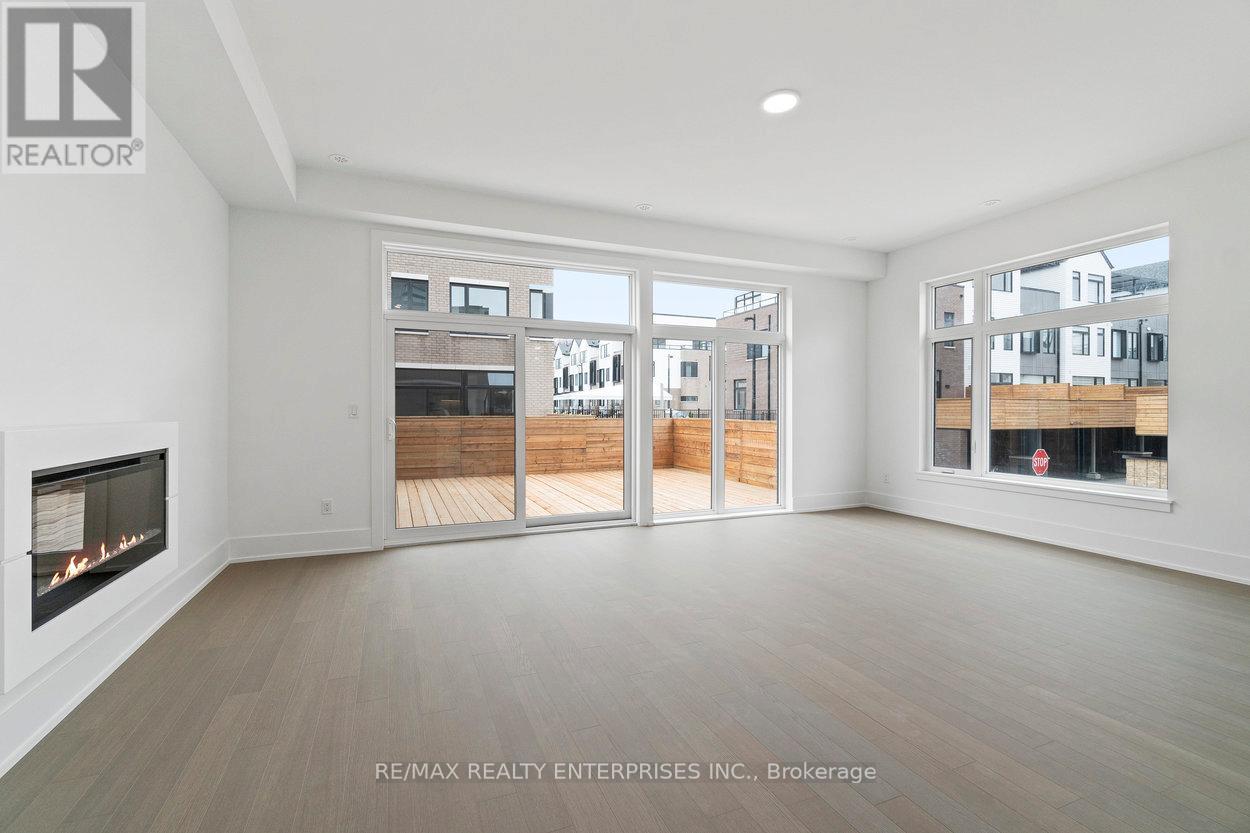 Photo 20 of 99 100 Coveside Drive, Mississauga ON