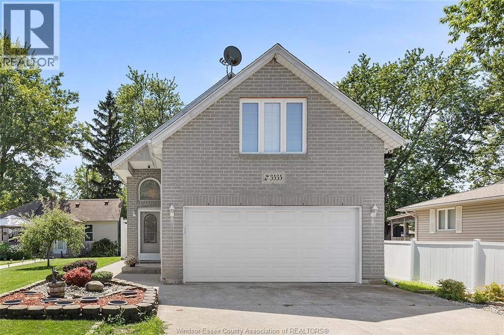 Photo 2 of 3535 Turner Road, Windsor ON