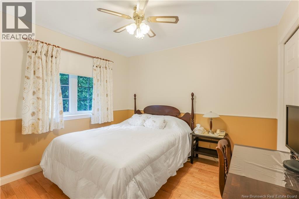 Photo 30 of 33 Howe Crescent, Oromocto NB