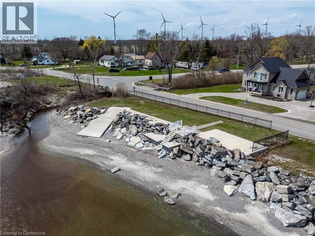 Photo 34 of 2801 North Shore Drive, Lowbanks ON