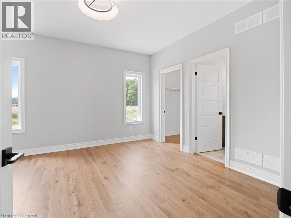 Photo 21 of 34 Marie Street Street, Fonthill ON