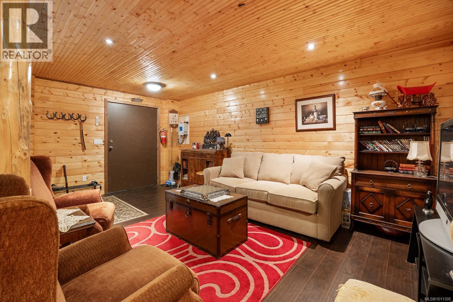 5459 Bradley Rd, Courtenay
