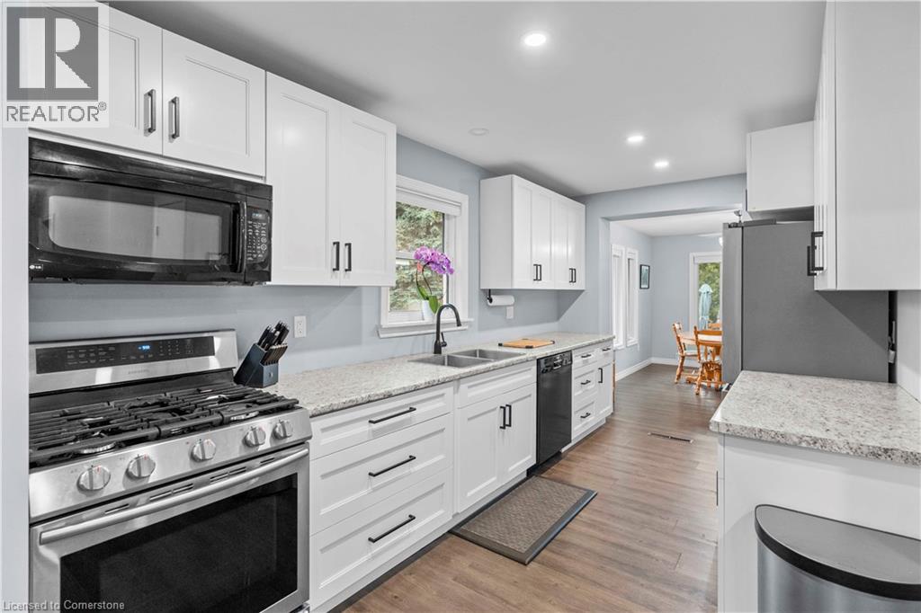 Photo 11 of 2 West 22nd Street, Hamilton ON