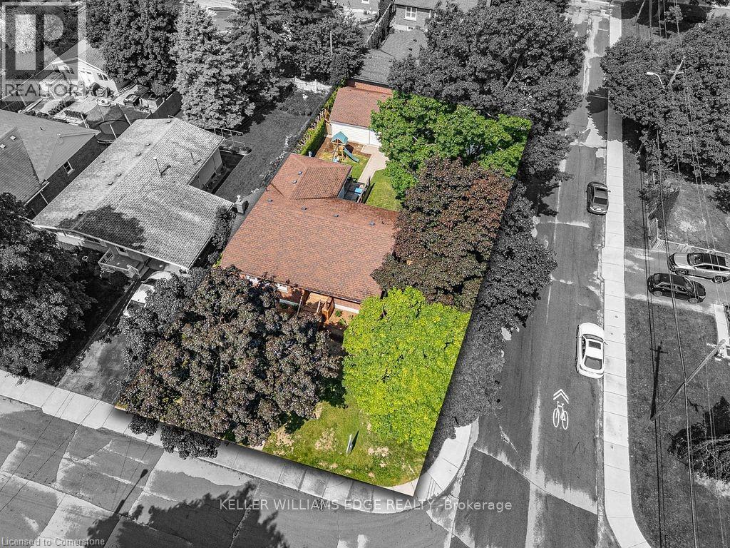 Photo 1 of 2 West 22nd Street, Hamilton ON