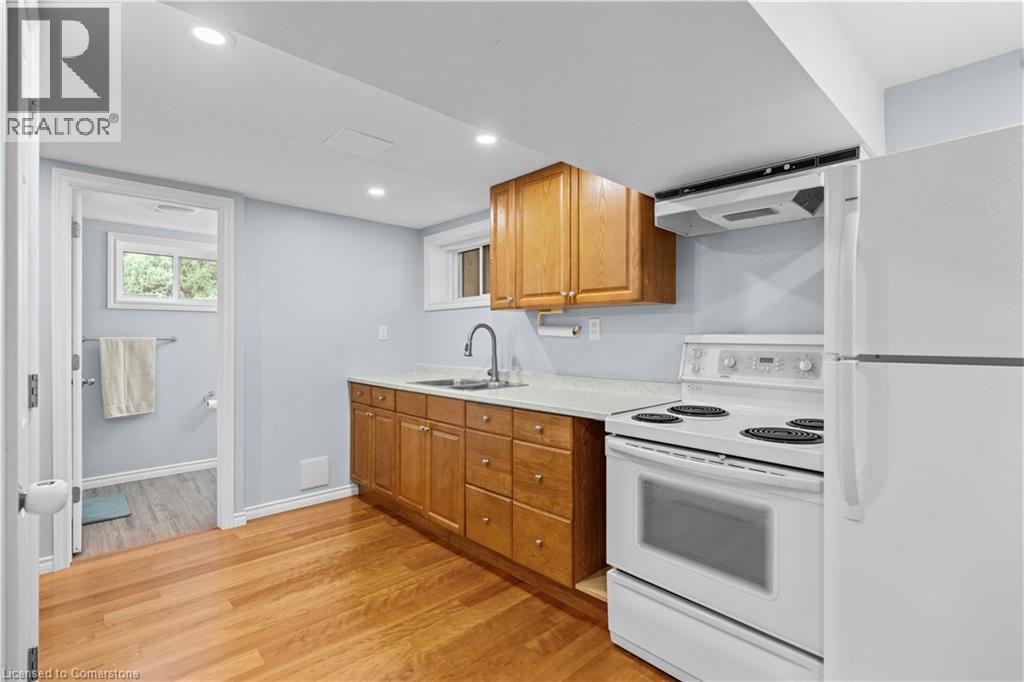 Photo 32 of 2 West 22nd Street, Hamilton ON
