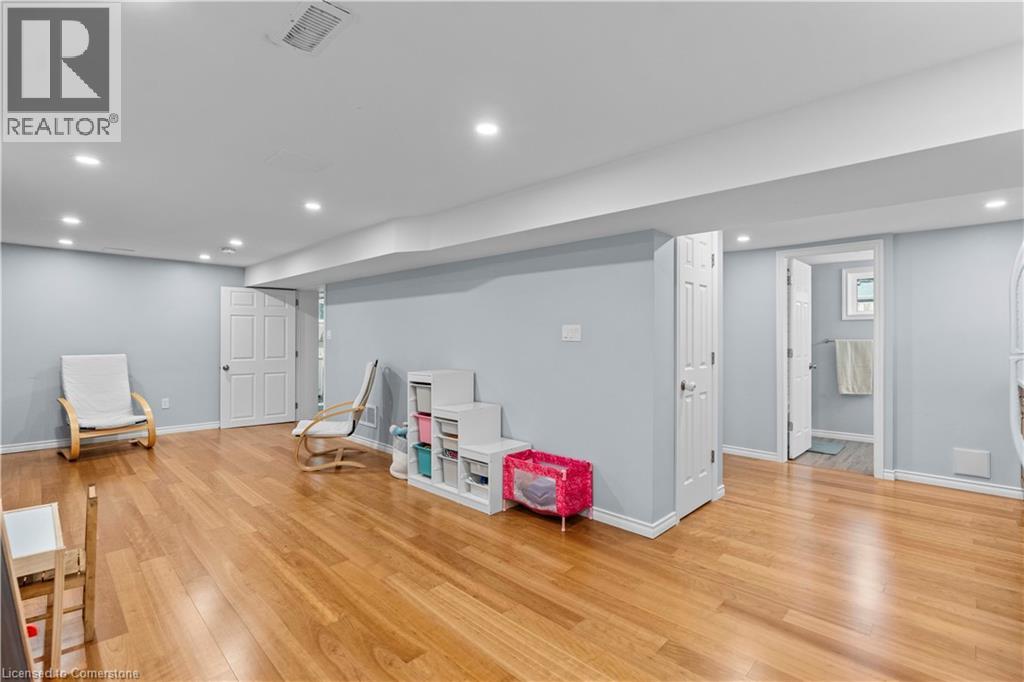 Photo 29 of 2 West 22nd Street, Hamilton ON