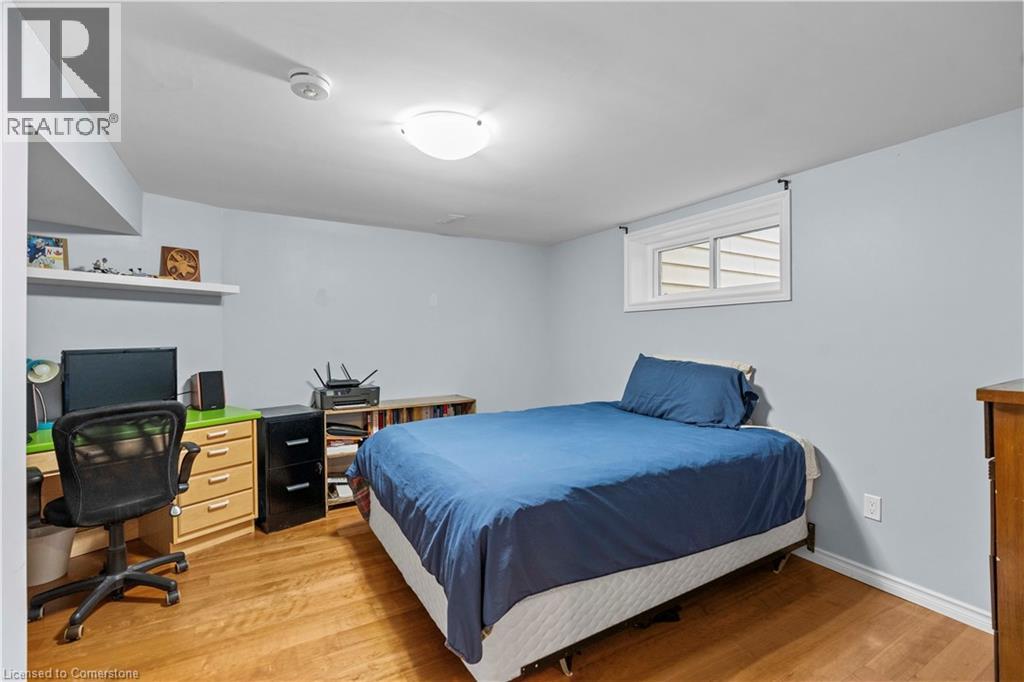 Photo 34 of 2 West 22nd Street, Hamilton ON
