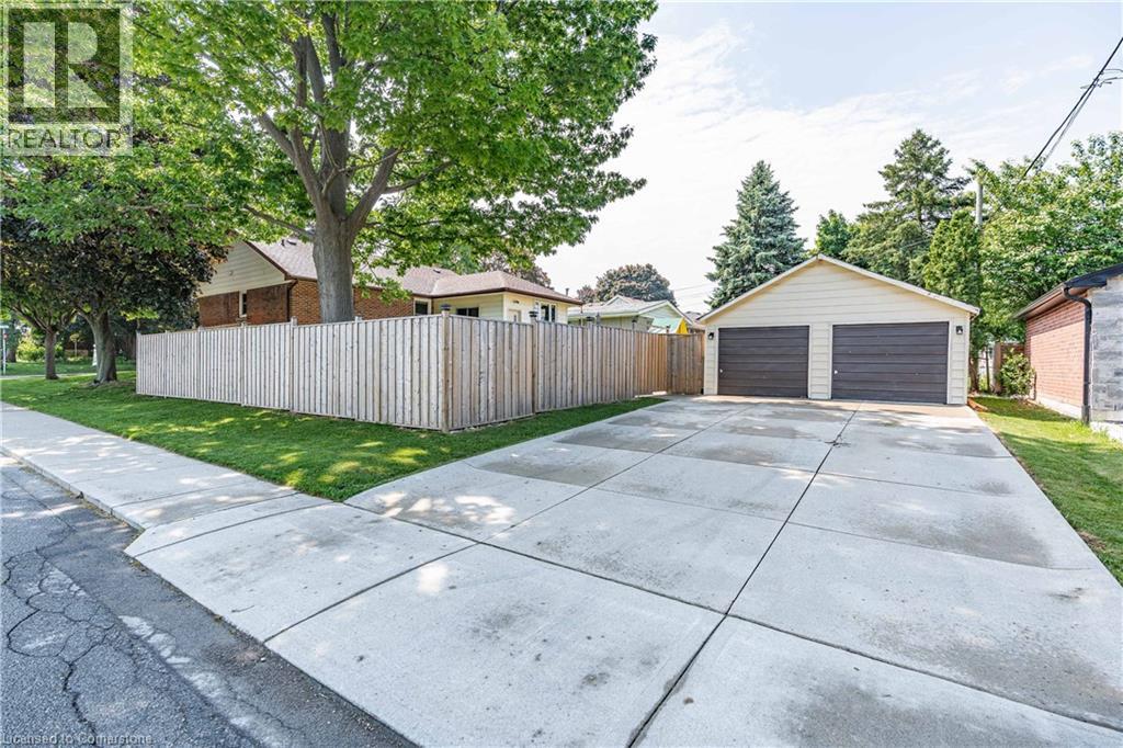 Photo 4 of 2 West 22nd Street, Hamilton ON
