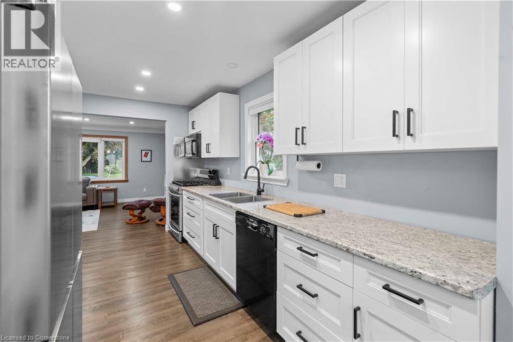 Photo 14 of 2 West 22nd Street, Hamilton ON