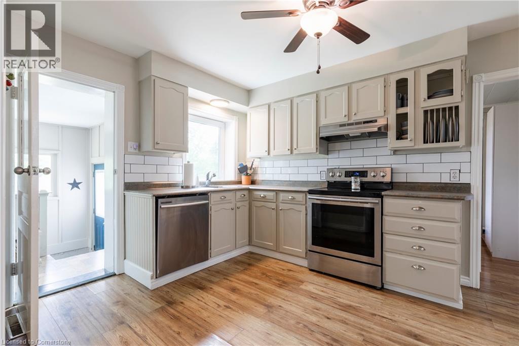 Photo 17 of 123 Canby Street, Thorold ON