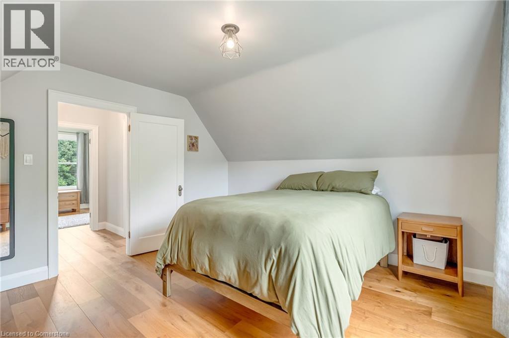 Photo 14 of 52 Delaware Avenue, Hamilton ON