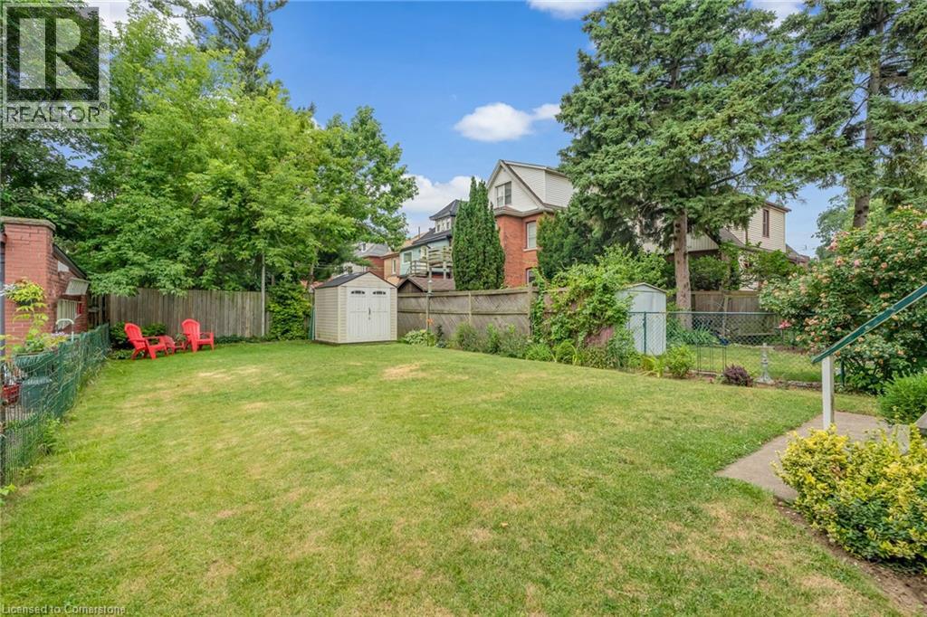 Photo 13 of 52 Delaware Avenue, Hamilton ON