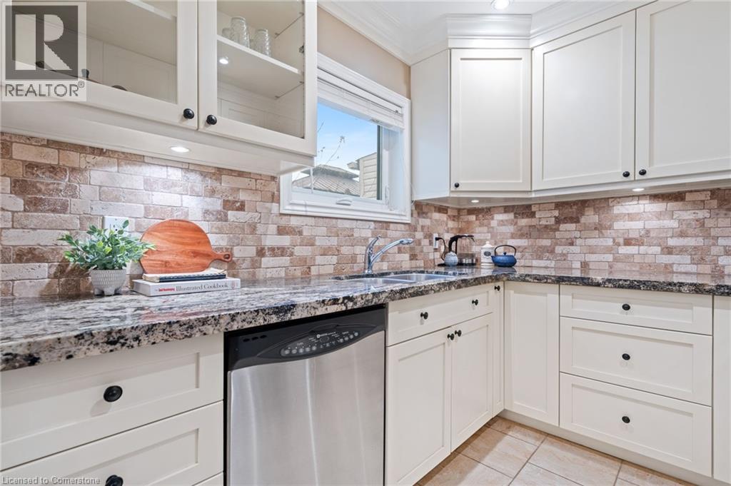 Photo 4 of 50 Alpine Avenue, Hamilton ON