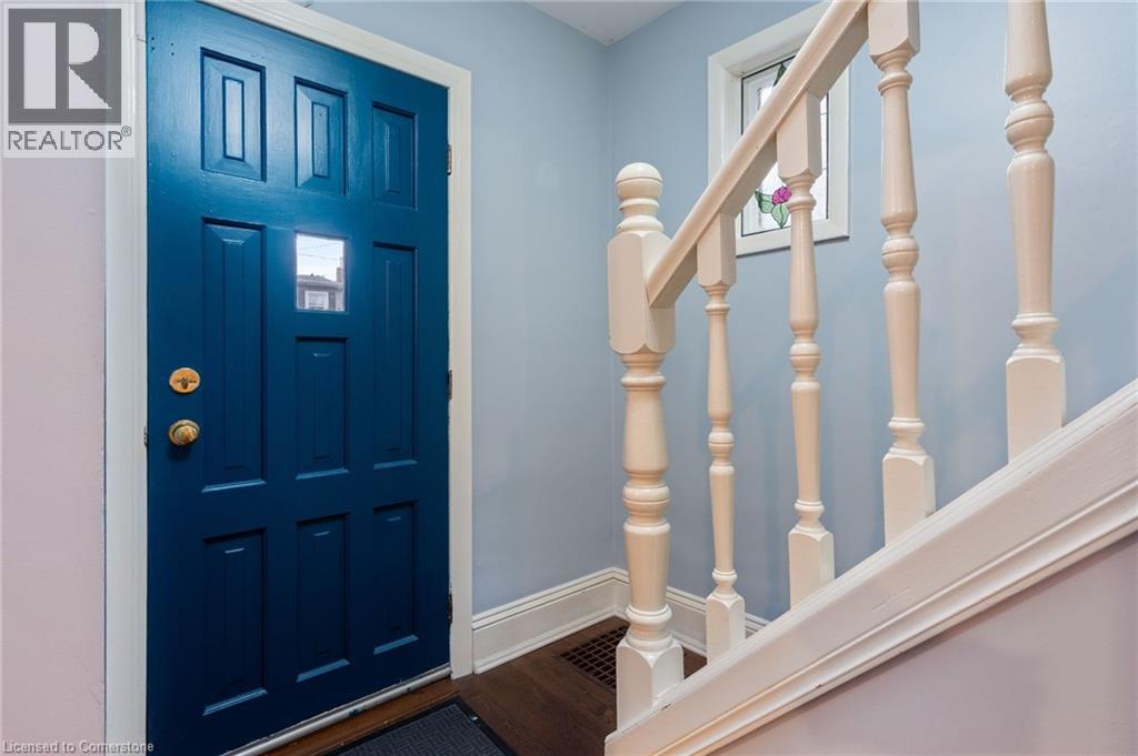 Photo 24 of 50 Alpine Avenue, Hamilton ON