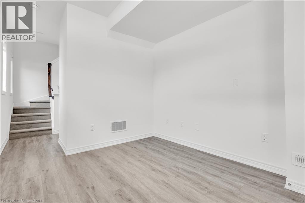 Photo 34 of 575 Woodward Avenue Unit 72, Hamilton ON