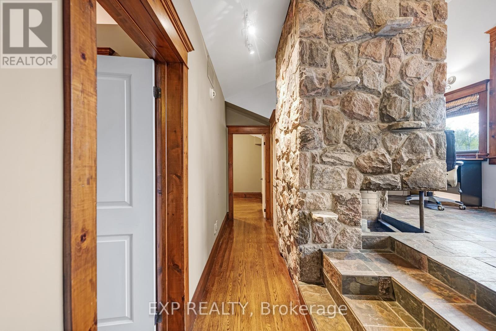Photo 26 of 18340 Bathurst Street, King ON
