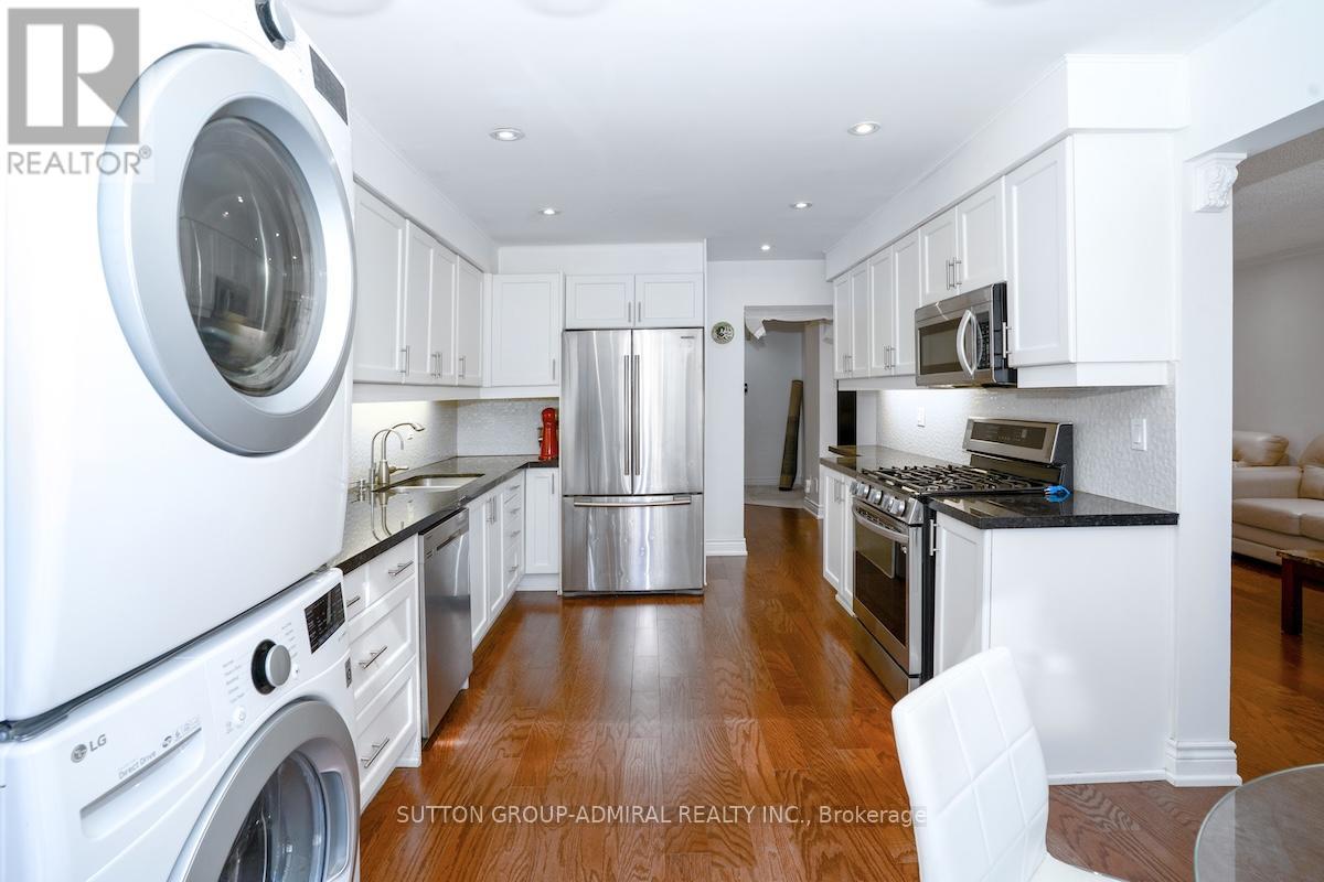 Photo 13 of 85 Glen Crescent, Vaughan ON