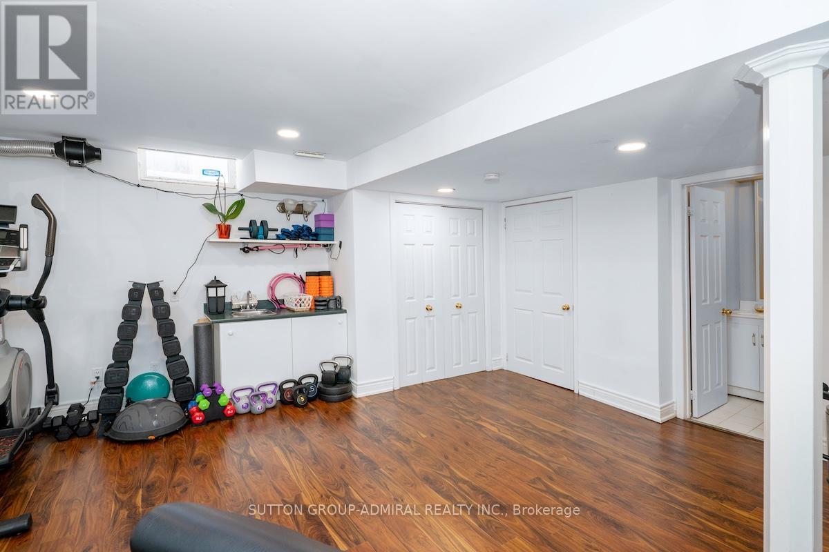Photo 27 of 85 Glen Crescent, Vaughan ON