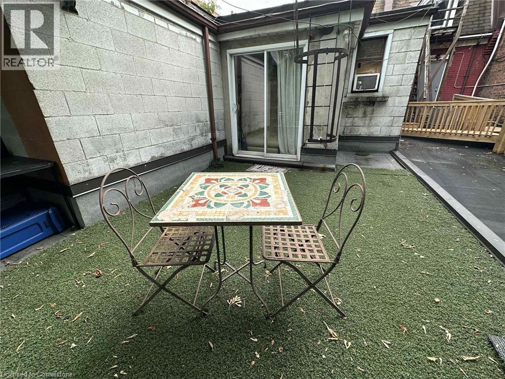 Photo 3 of 237 James Street N Unit 3, Hamilton ON