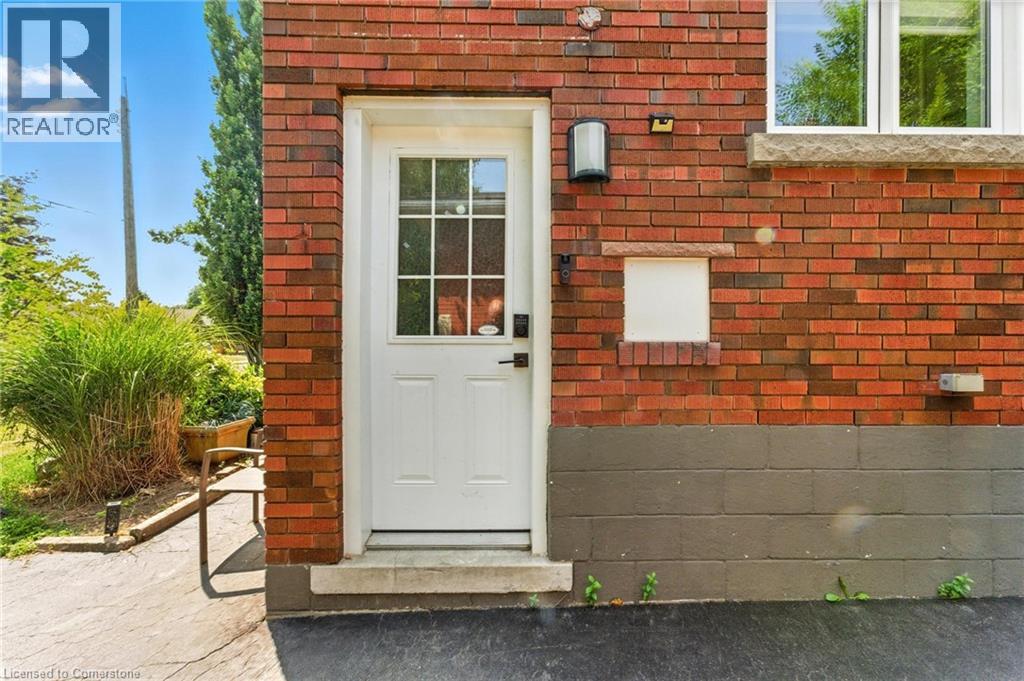 Photo 9 of 90 Toby Crescent Unit Lower, Hamilton ON