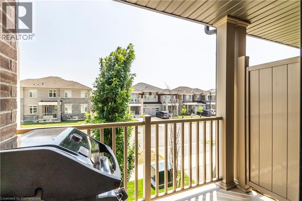 Photo 4 of 319 Skinner Road, Waterdown ON