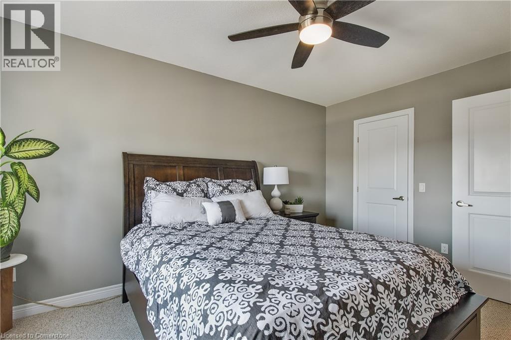 Photo 24 of 319 Skinner Road, Waterdown ON