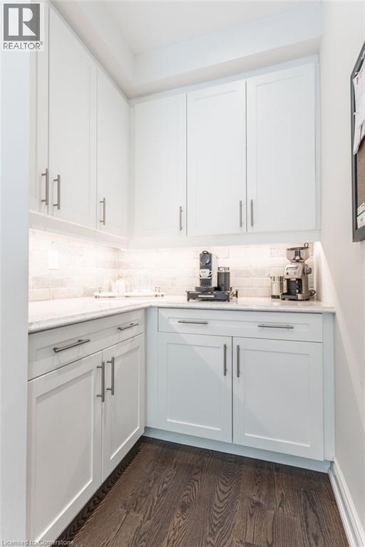 Photo 11 of 64 Elysian Fields Circle, Brampton ON